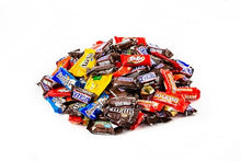 Load image into Gallery viewer, 8.0lb Chocolate Halloween Candy Bulk Variety Pack Mix. Bulk Chocolate Fun Size Candy Individually Wrapped Fun Size Chocolate