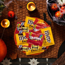 Load image into Gallery viewer, M&M'S, SNICKERS & More Fun Size Halloween Candy Variety Pack, 195 Ct Bulk Bag