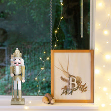 Load image into Gallery viewer, Wooden Nutcracker Soldier Figure Decor Mixed Nuts Nutcracker Soldiers Figurine Christmas Desktop Decoration Glitter Soldier Puppet for Xmas Tree Window Table Porch Decoration