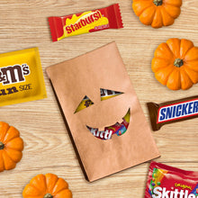 Load image into Gallery viewer, M&M'S Peanut, SNICKERS, STARBURST & SKITTLES Fun Size Individually Wrapped Halloween Candy Variety Pack, 19.44 oz Bulk Candy Bag
